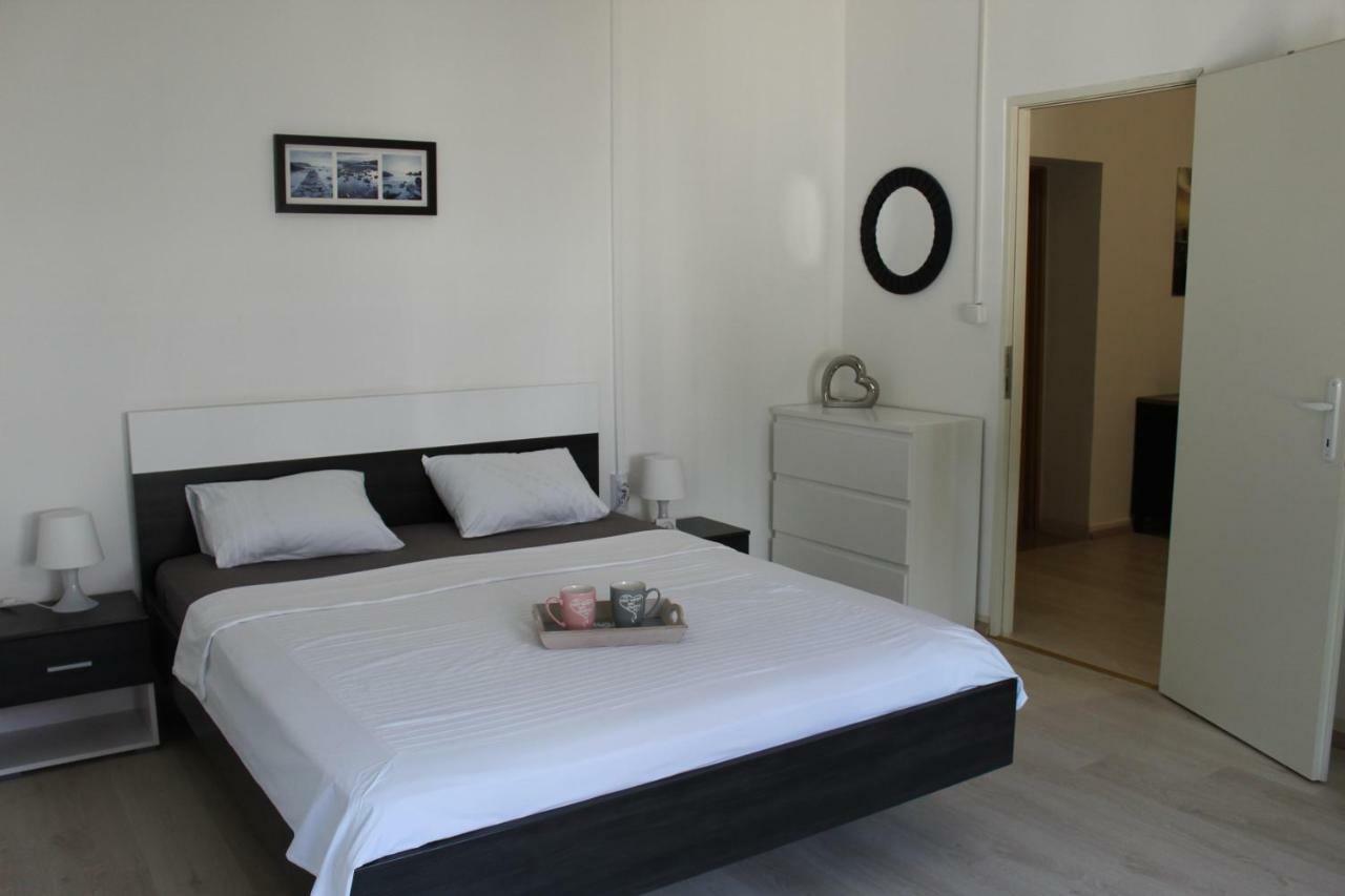 Apartment & Room'S Anni